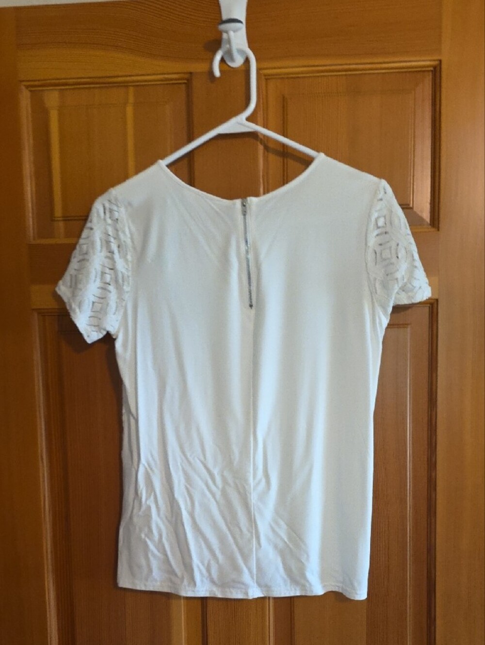 Market & Spruce White Short-Sleeve Geometric Lace Top - Picture 3 of 4
